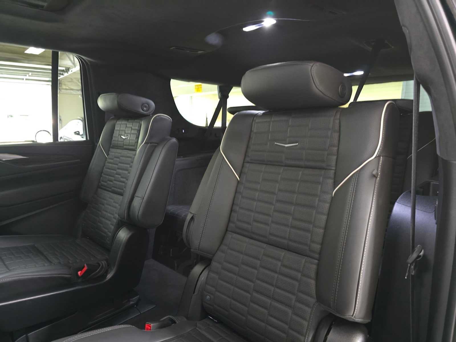 2024 Cadillac Escalade ESV 4WD Premium Luxury Platinum