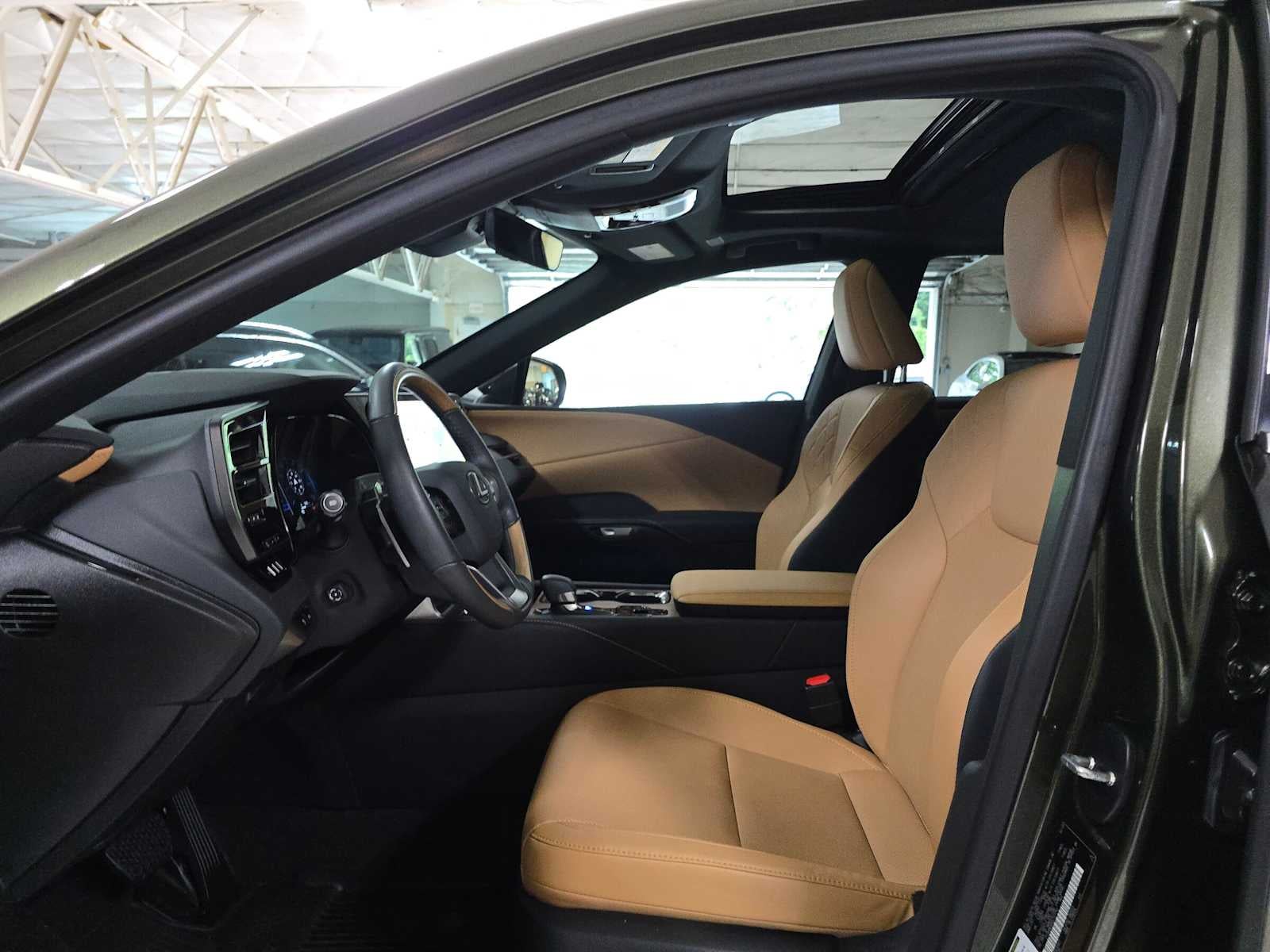 2025 Lexus RX 350 Premium