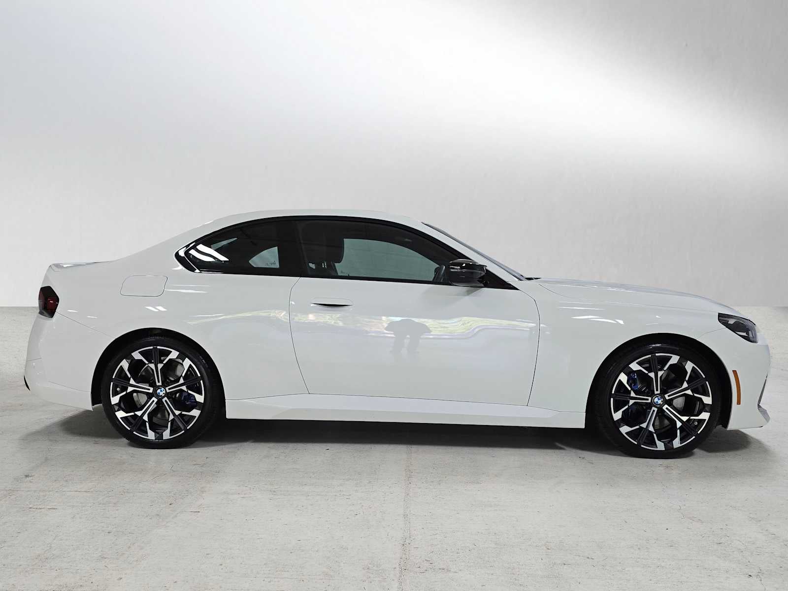 2025 BMW 2 Series M240i xDrive