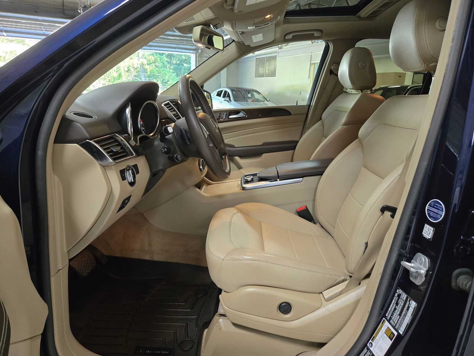 2015 Mercedes-Benz ML 350 4MATIC® 4dr