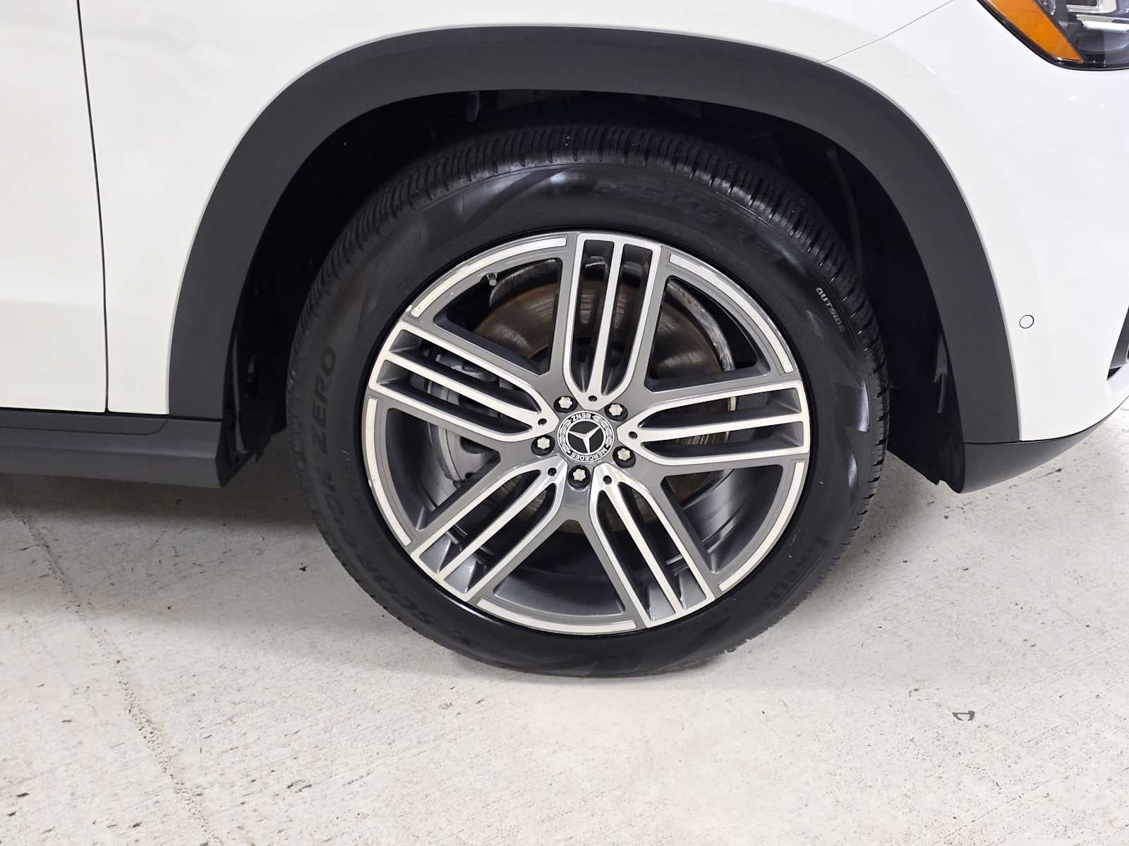 2024 Mercedes-Benz GLS 450 GLS 450