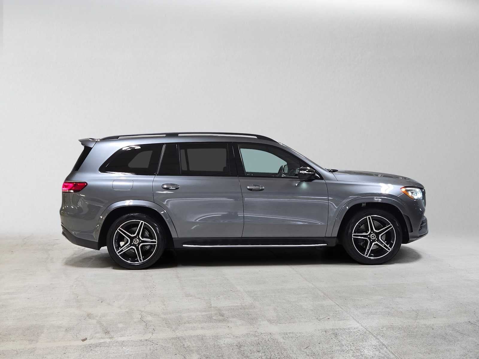 2023 Mercedes-Benz GLS 450 4MATIC® SUV