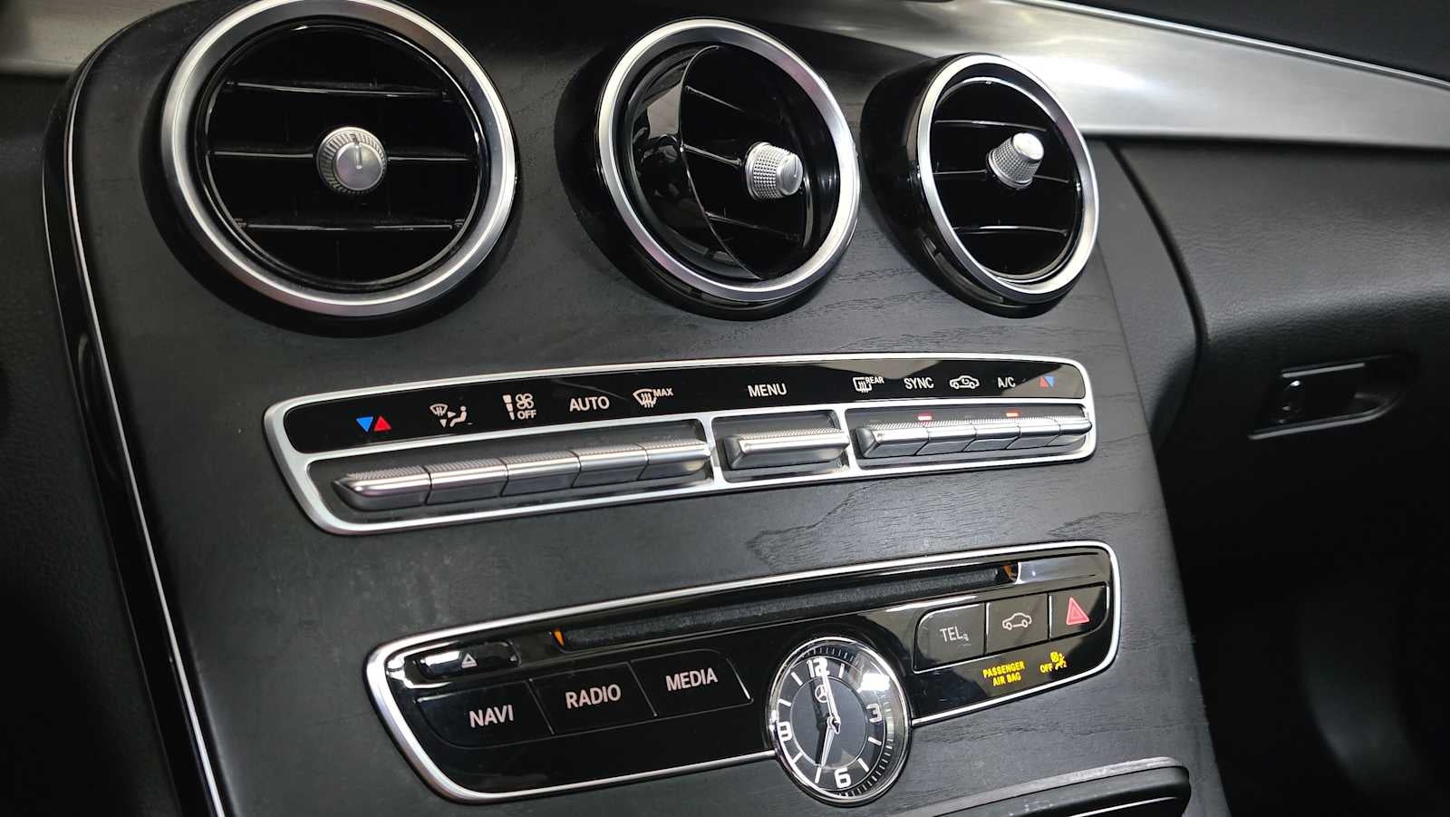 2018 Mercedes-Benz C 300 Sedan