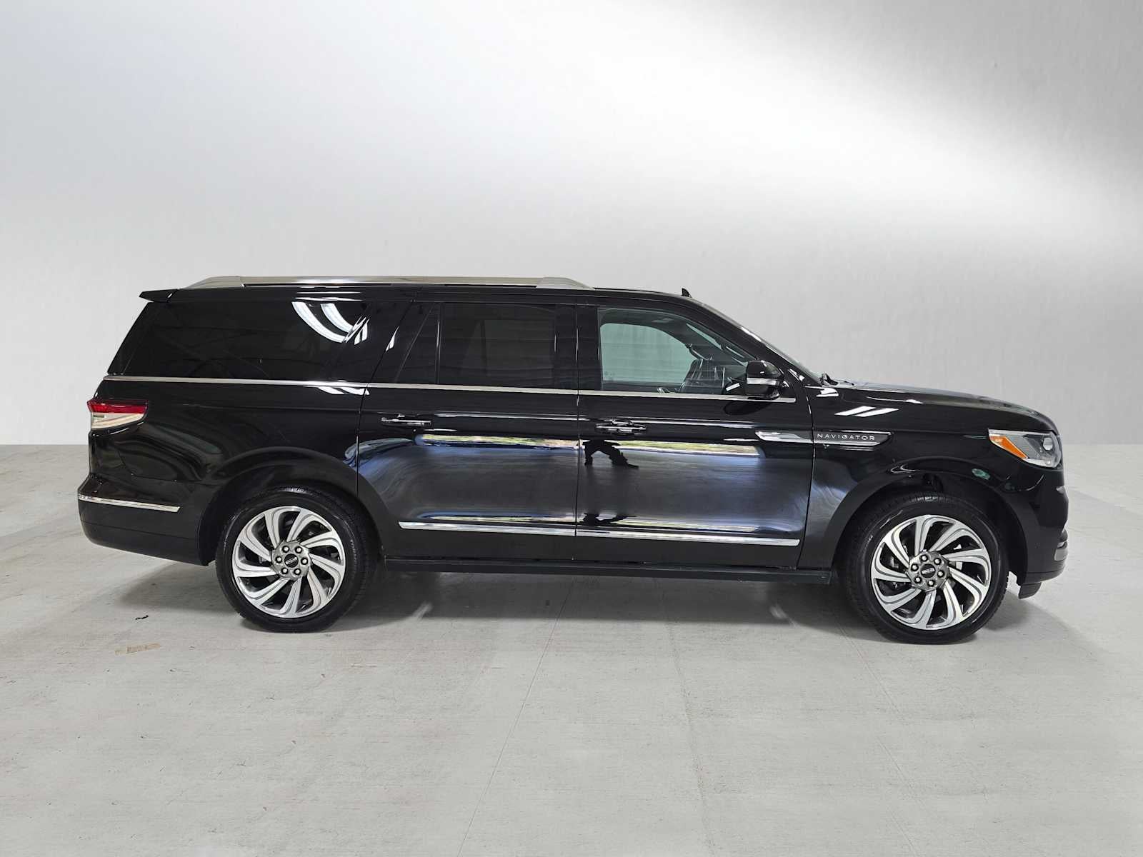 2024 Lincoln Navigator L Premiere
