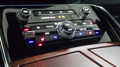 2024 Lincoln Navigator L Premiere