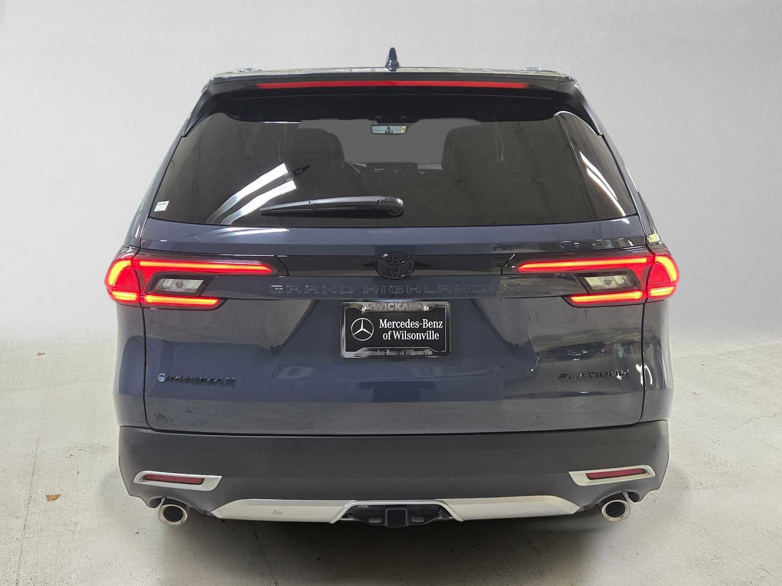 2025 Toyota Grand Highlander Hybrid MAX Platinum