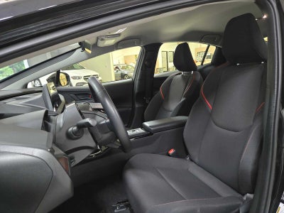 2025 Toyota Prius Plug-In Hybrid SE