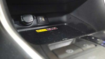 2025 Toyota RAV4 Hybrid XLE Premium