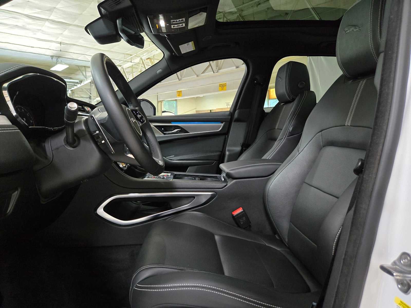 2024 Jaguar F-PACE R-Dynamic S