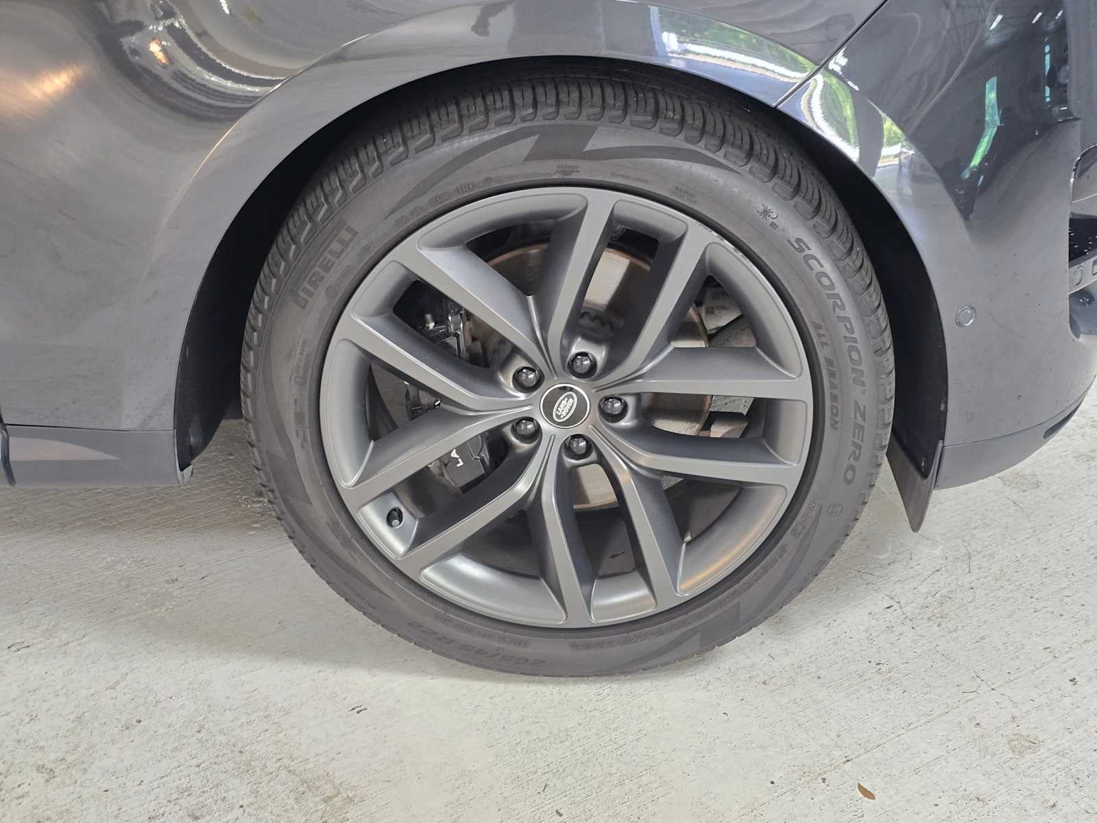2024 Land Rover Range Rover Sport SE