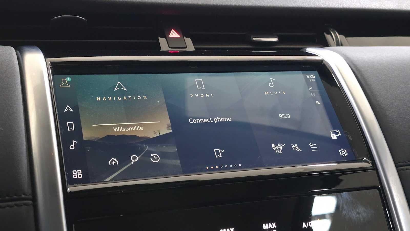 2023 Land Rover Discovery Sport SE