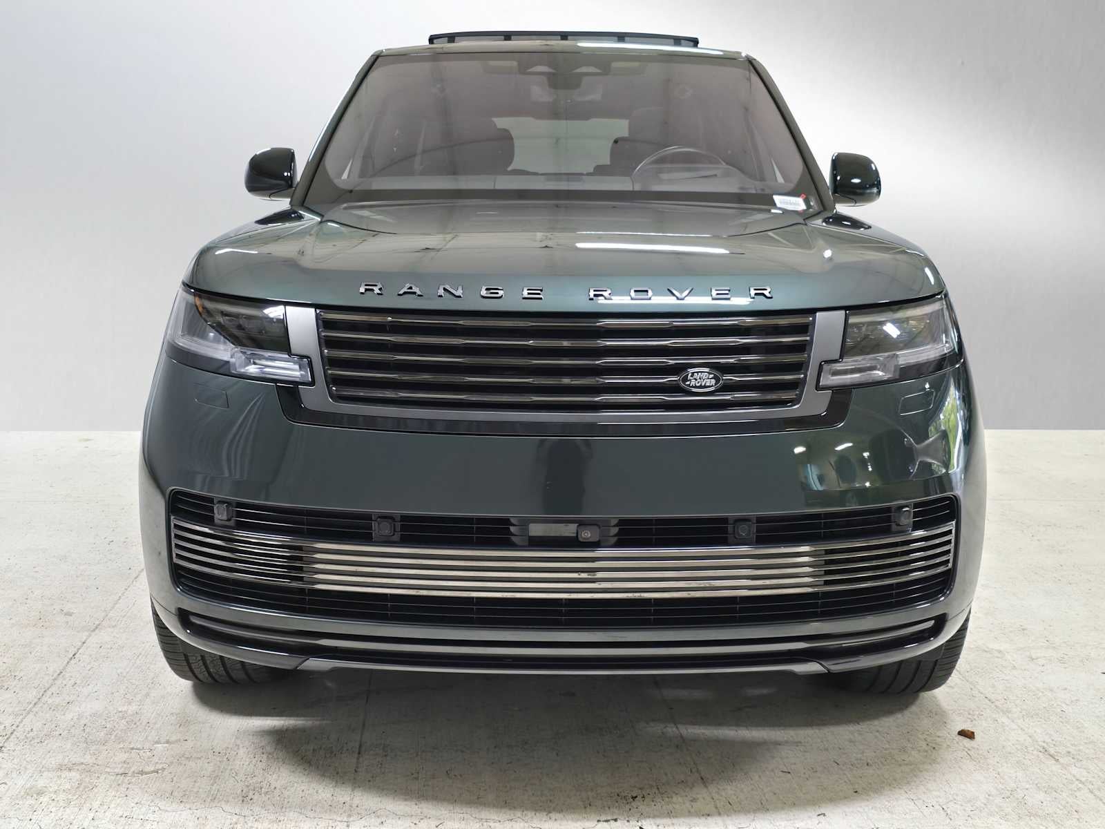 2023 Land Rover Range Rover SV