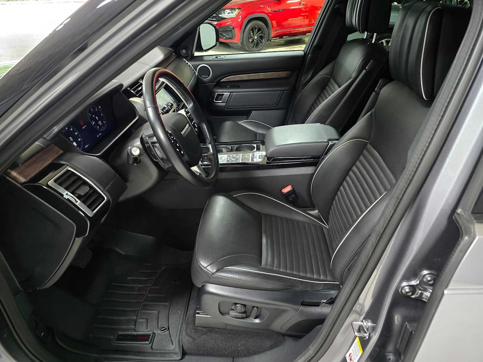 2020 Land Rover Discovery HSE Luxury