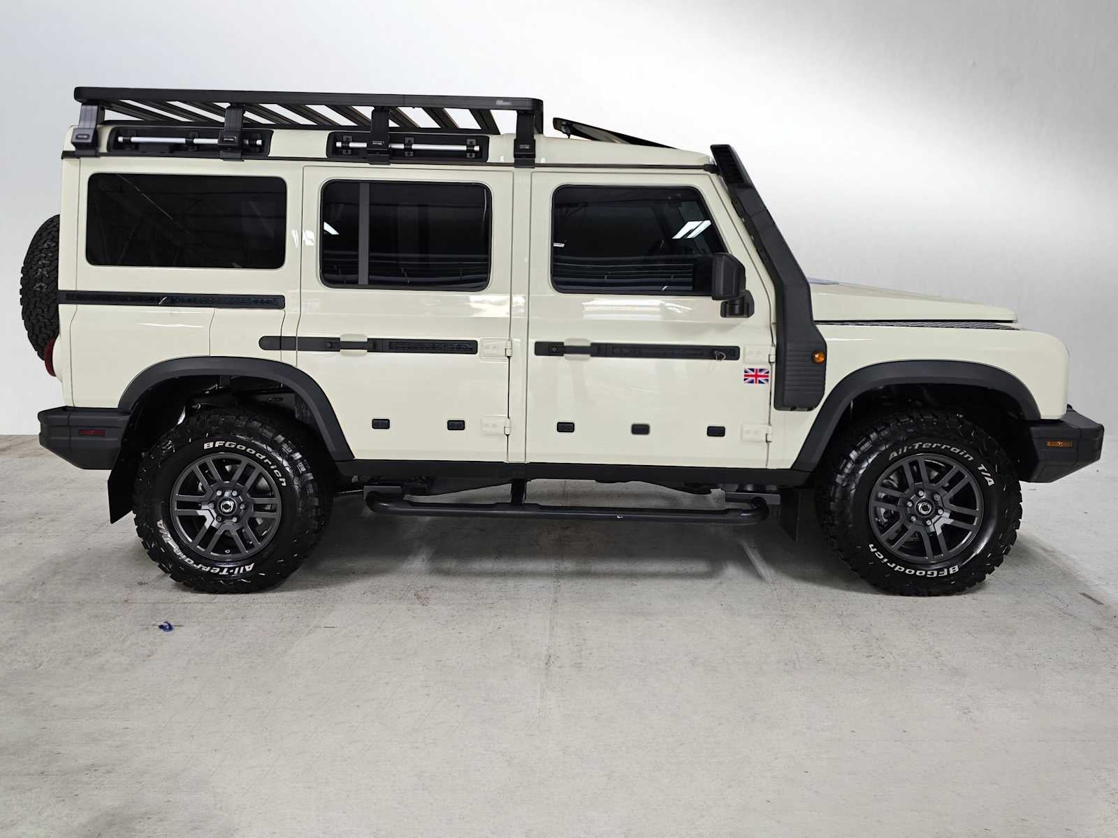 2024 INEOS Grenadier Station Wagon 4x4