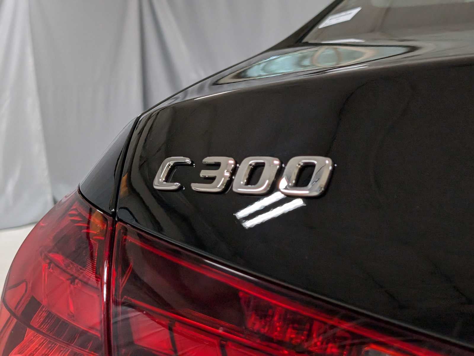 2025 Mercedes-Benz C 300 4MATIC® Sedan