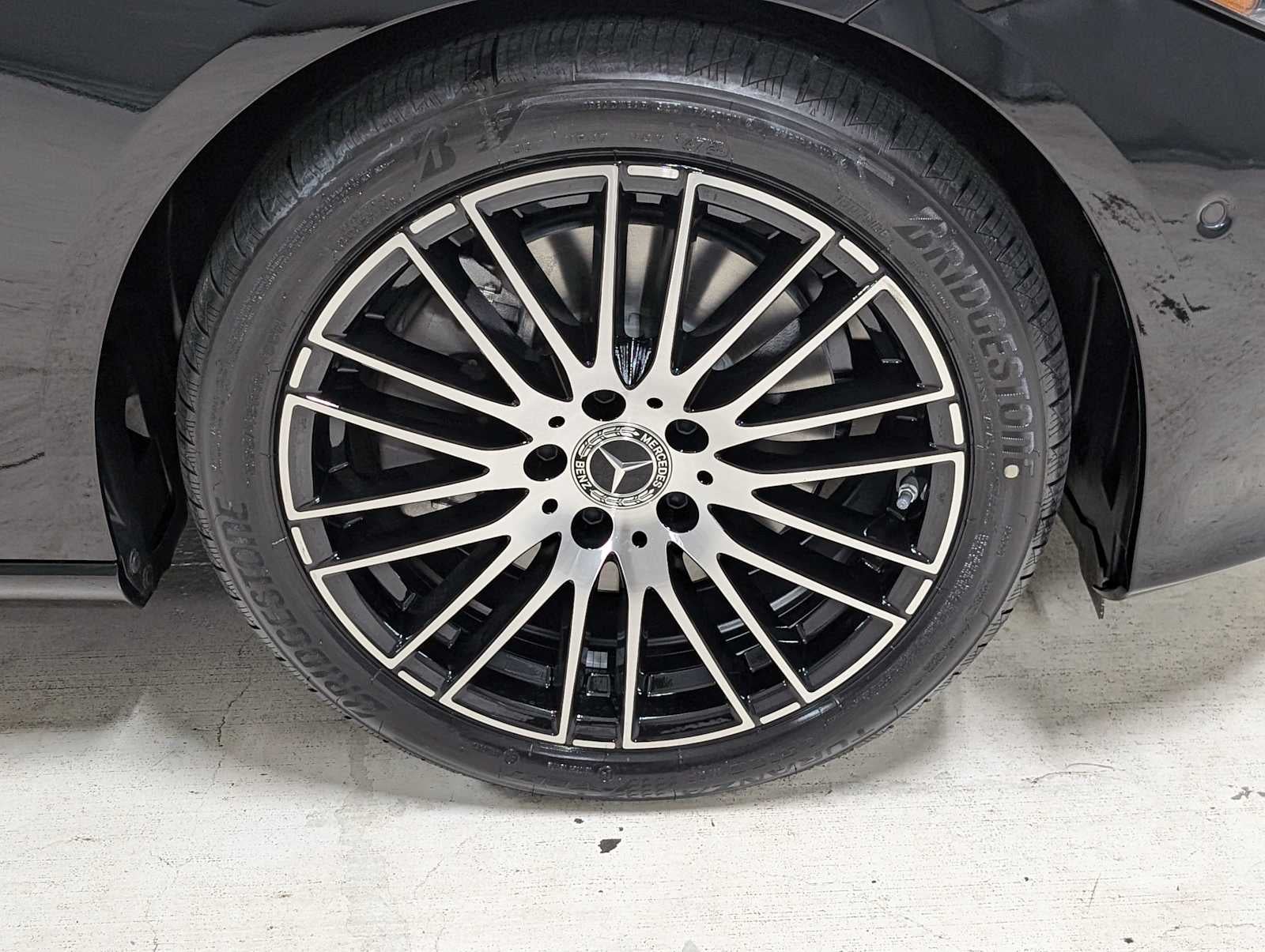 2025 Mercedes-Benz C 300 4MATIC® Sedan