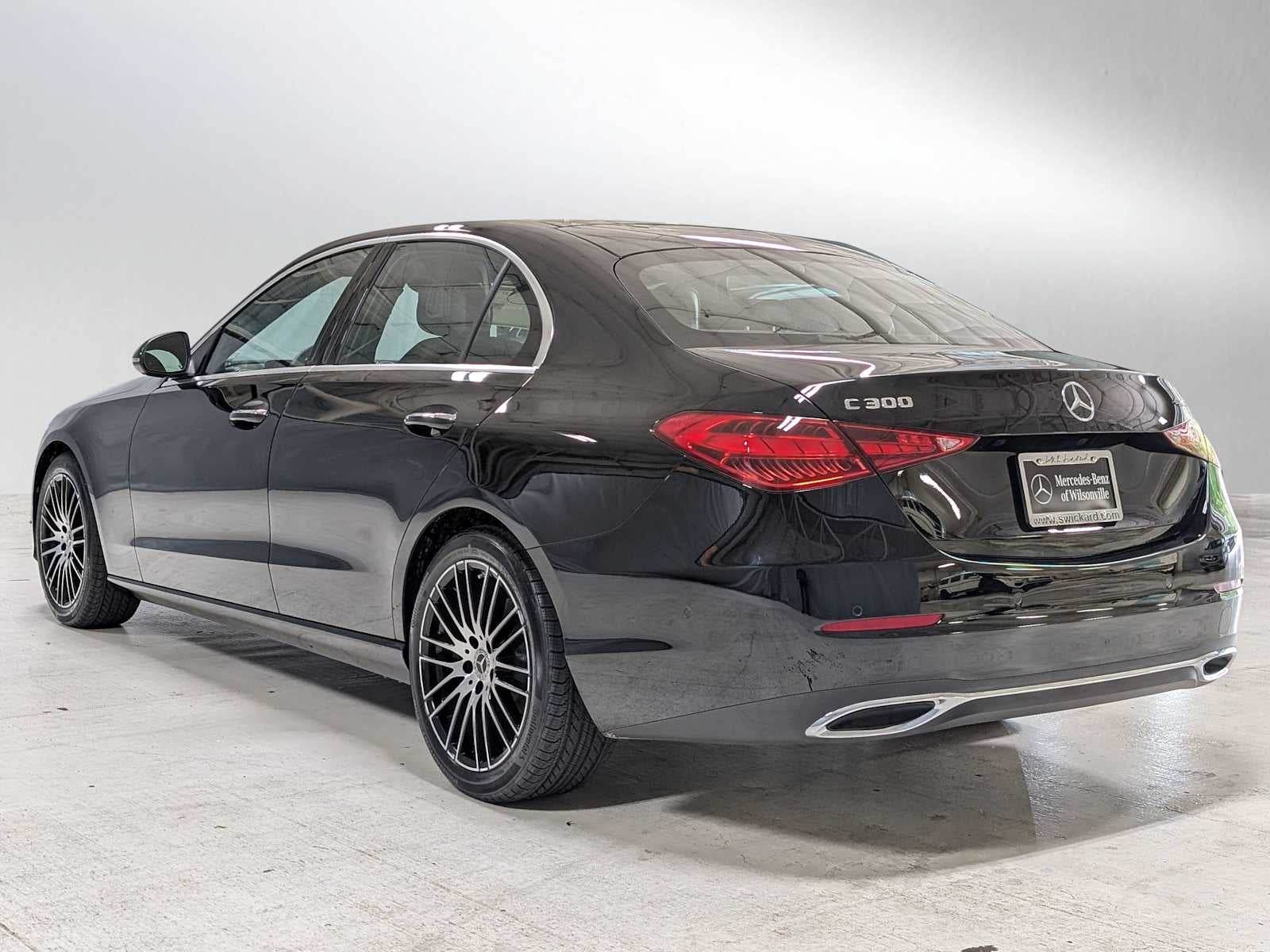2025 Mercedes-Benz C 300 4MATIC® Sedan