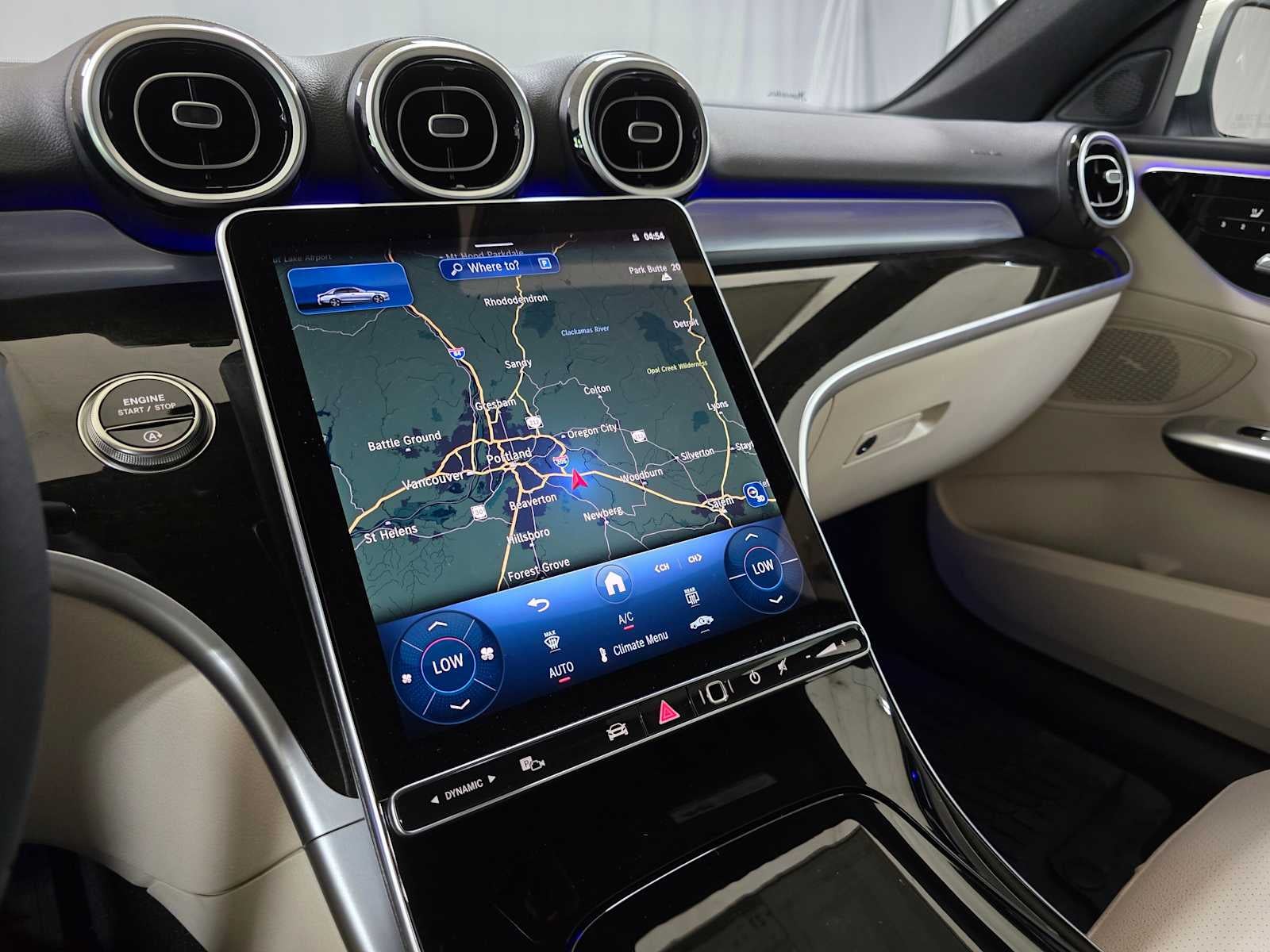 2025 Mercedes-Benz C 300 4MATIC® Sedan