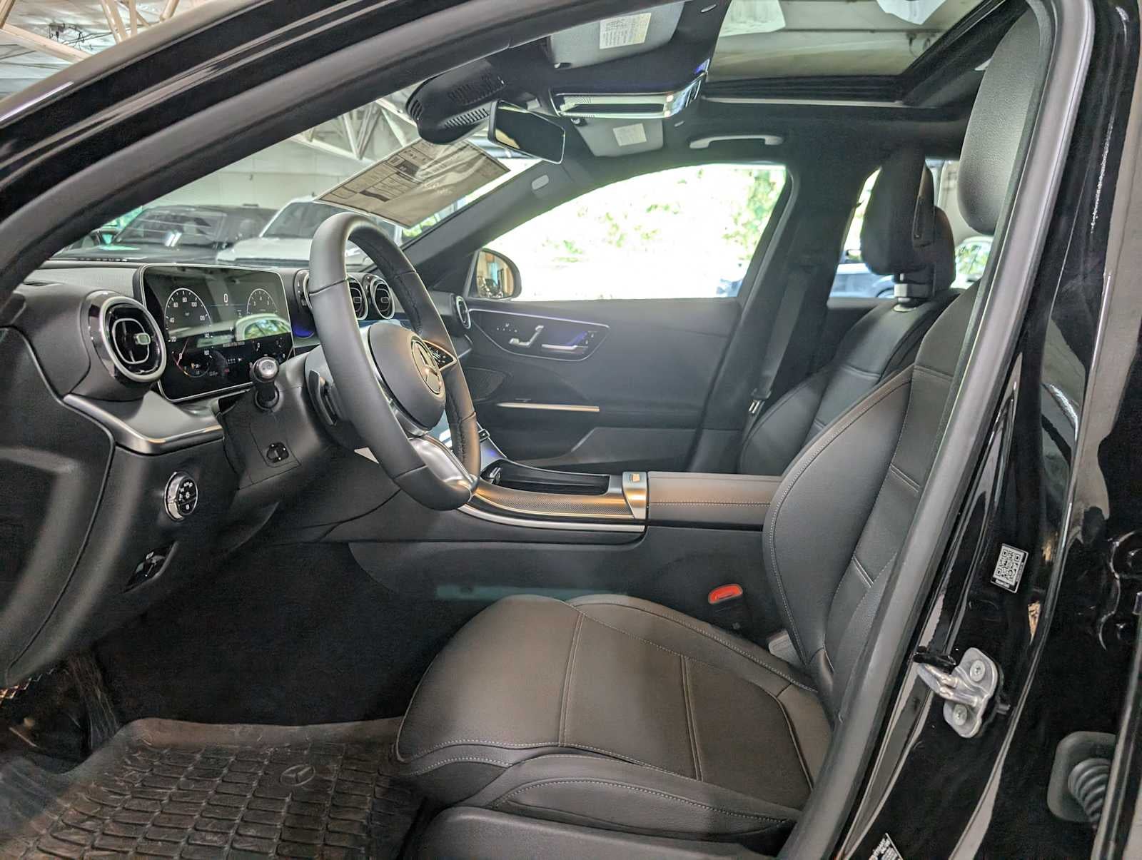 2025 Mercedes-Benz C 300 4MATIC® Sedan