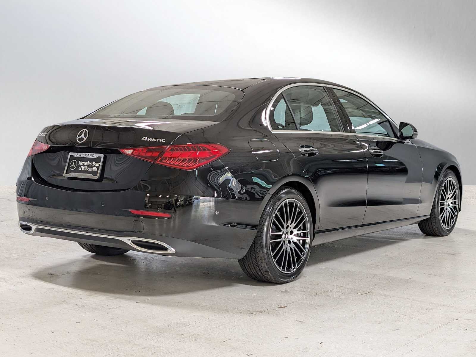 2025 Mercedes-Benz C 300 4MATIC® Sedan