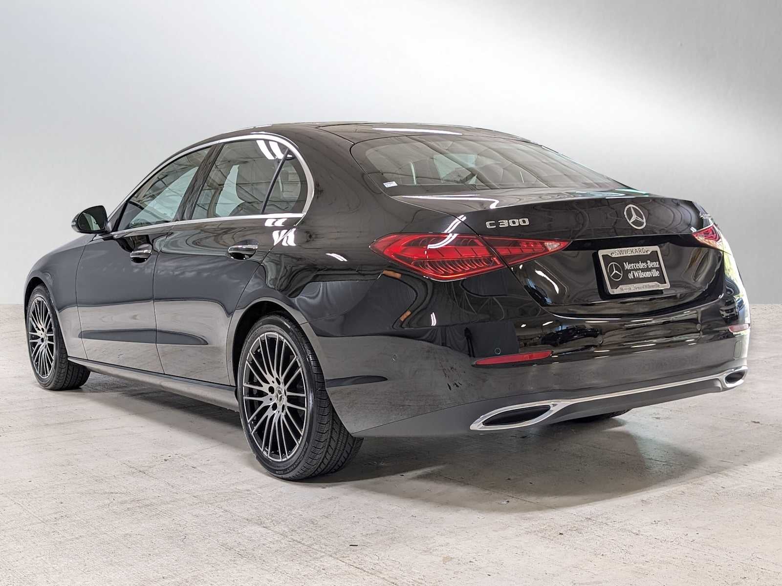 2025 Mercedes-Benz C 300 4MATIC® Sedan