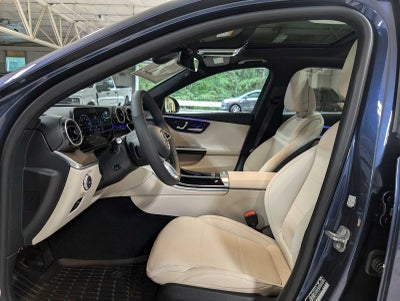 2025 Mercedes-Benz C 300 4MATIC® Sedan