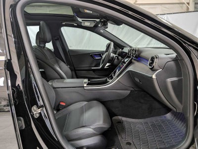 2025 Mercedes-Benz C 300 4MATIC® Sedan