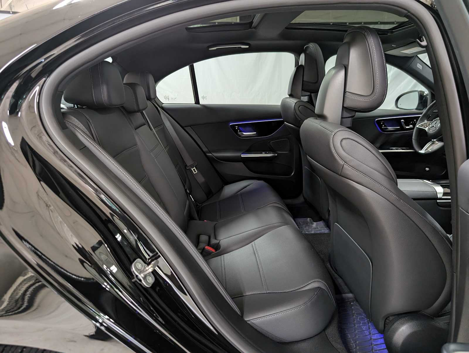 2025 Mercedes-Benz C 300 4MATIC® Sedan