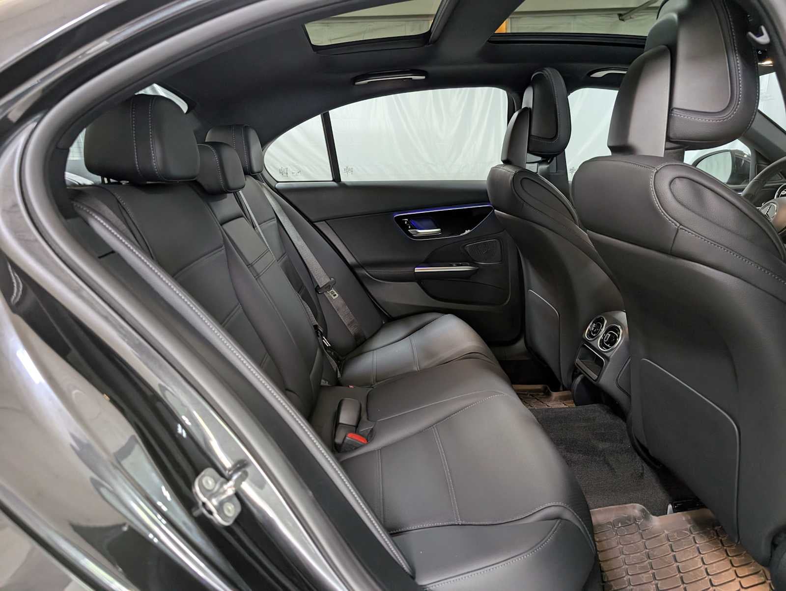 2025 Mercedes-Benz C 300 4MATIC® Sedan