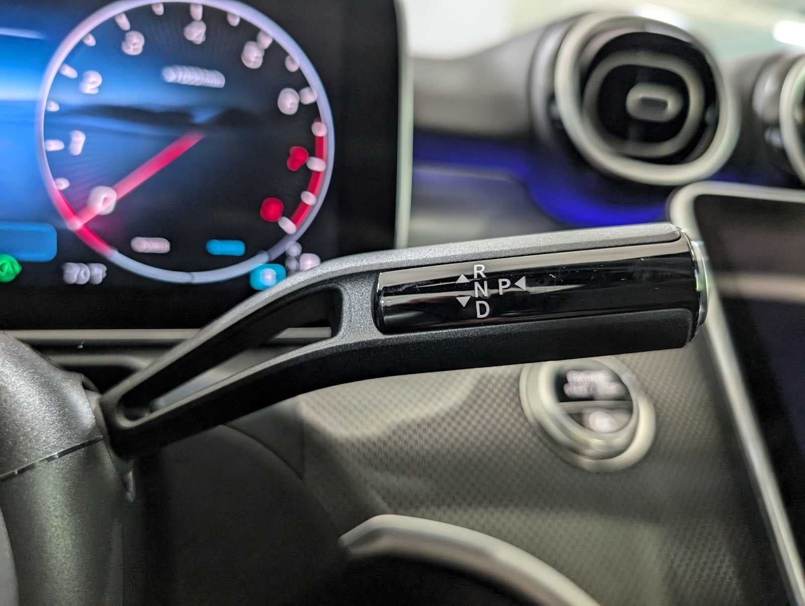 2025 Mercedes-Benz C 300 4MATIC® Sedan