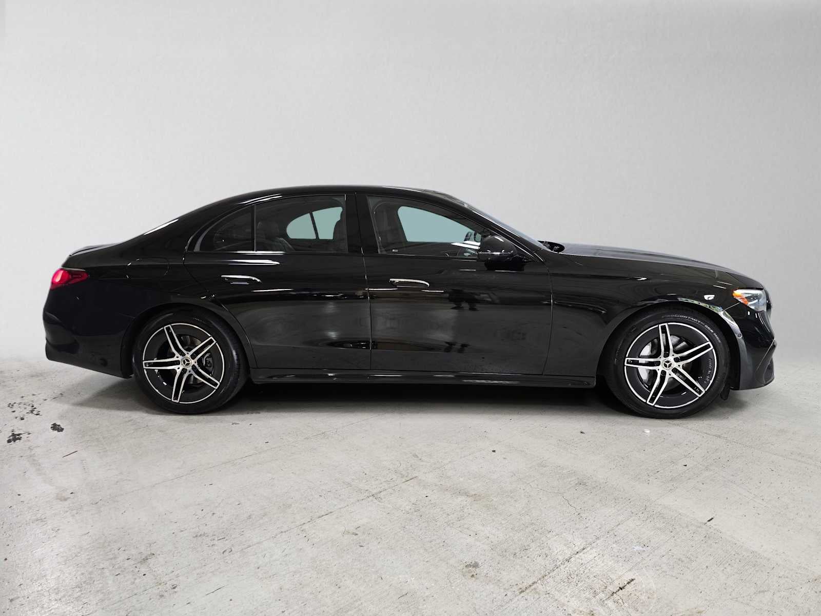 2026 Mercedes-Benz E 350 4MATIC® Sedan