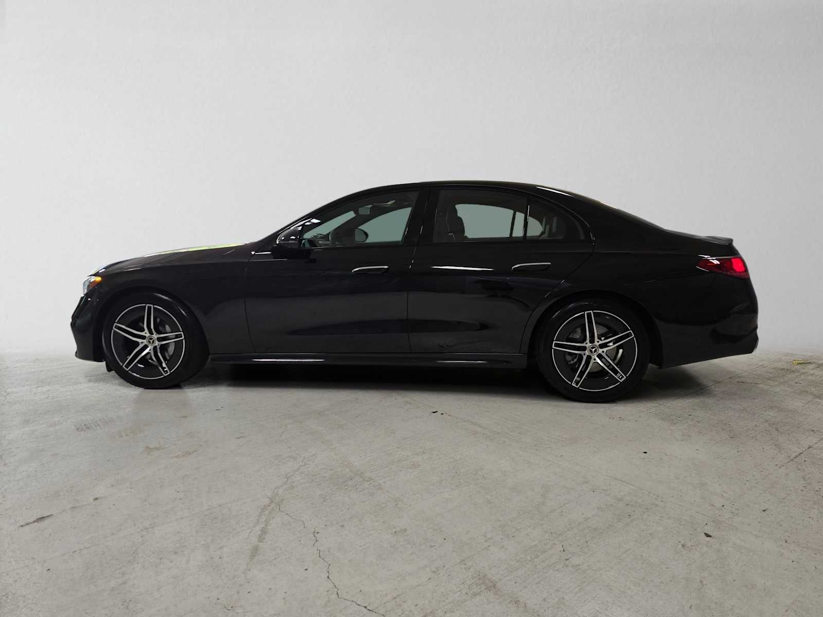 2026 Mercedes-Benz E 350 4MATIC® Sedan