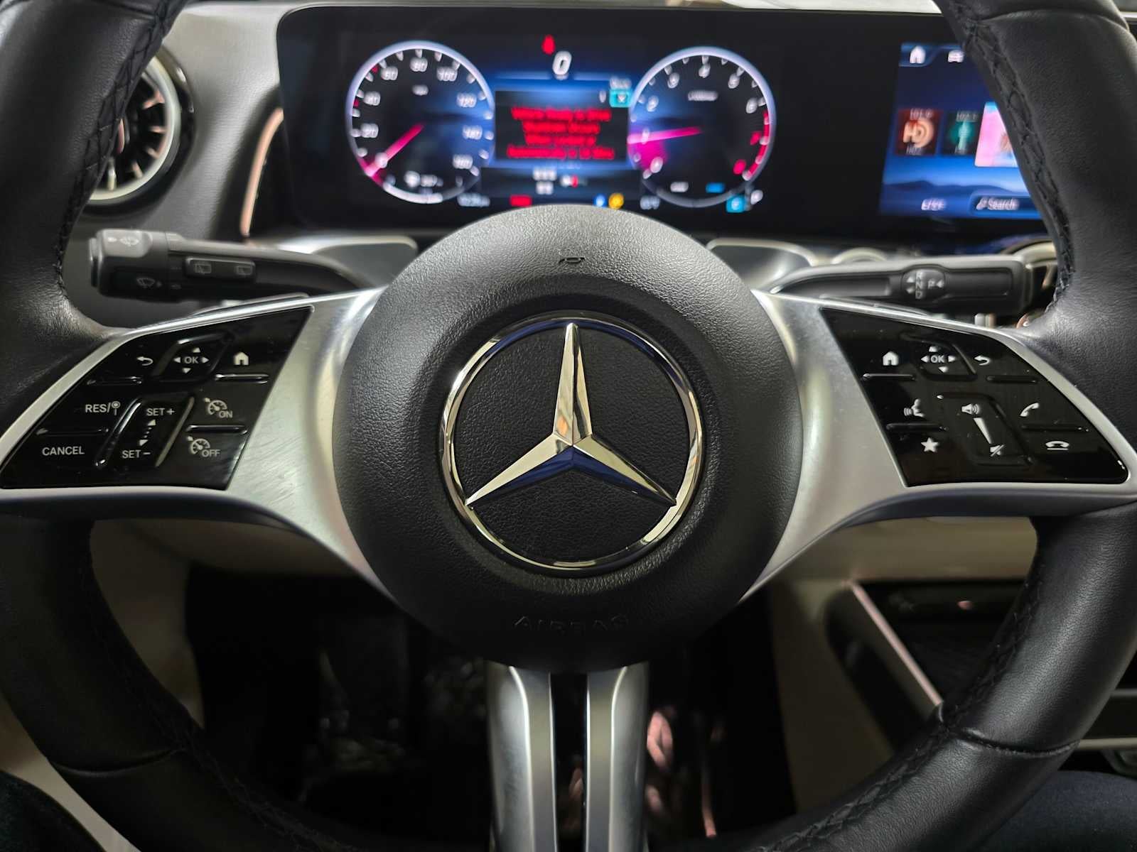 2024 Mercedes-Benz GLB GLB 250