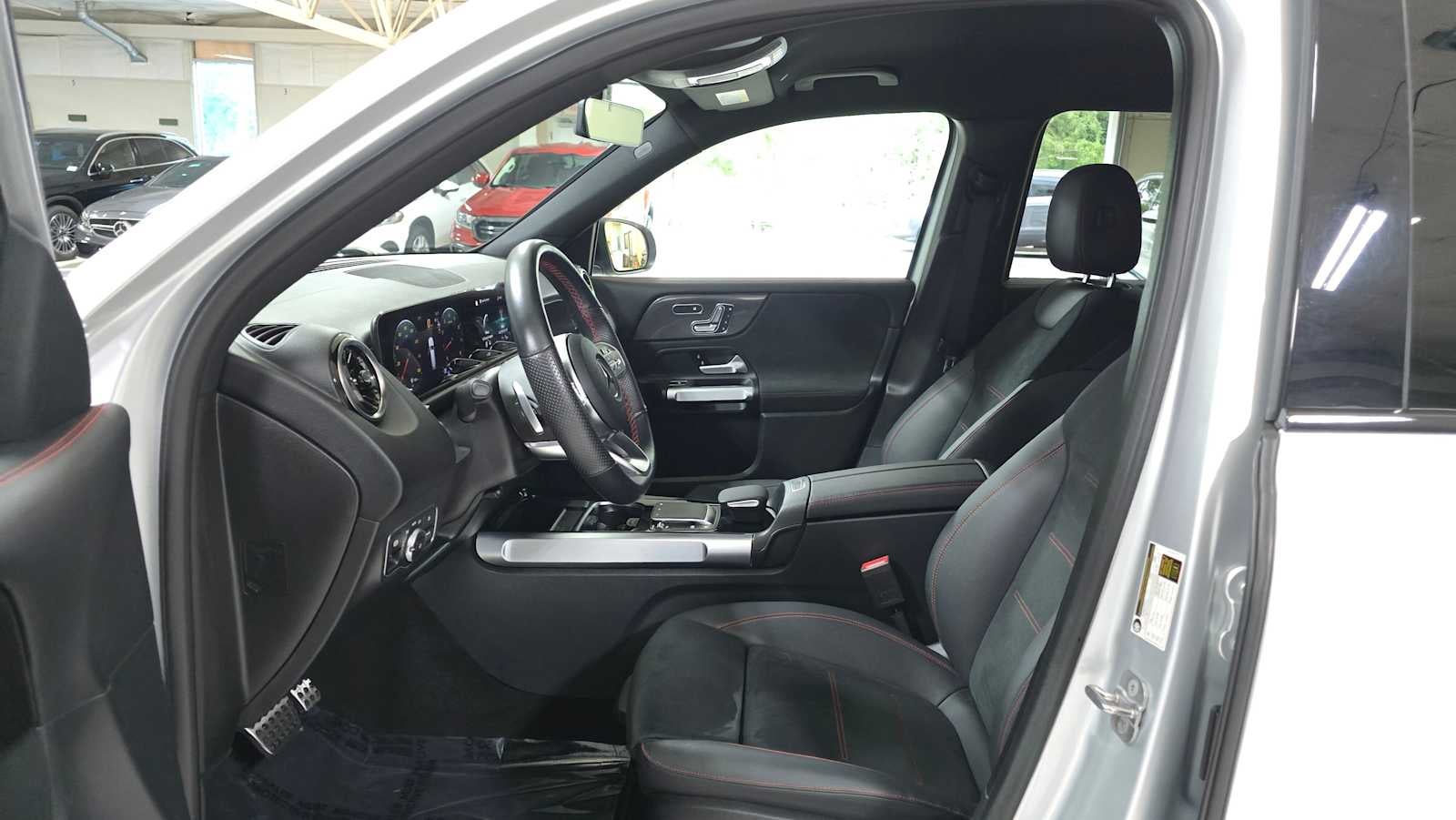 2023 Mercedes-Benz GLB 250 4MATIC® SUV