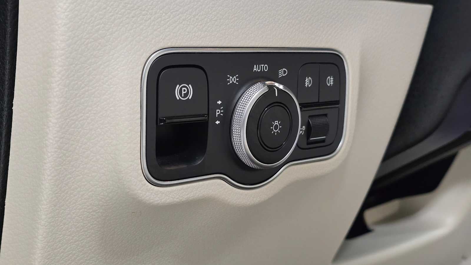 2023 Mercedes-Benz GLB 250 GLB 250