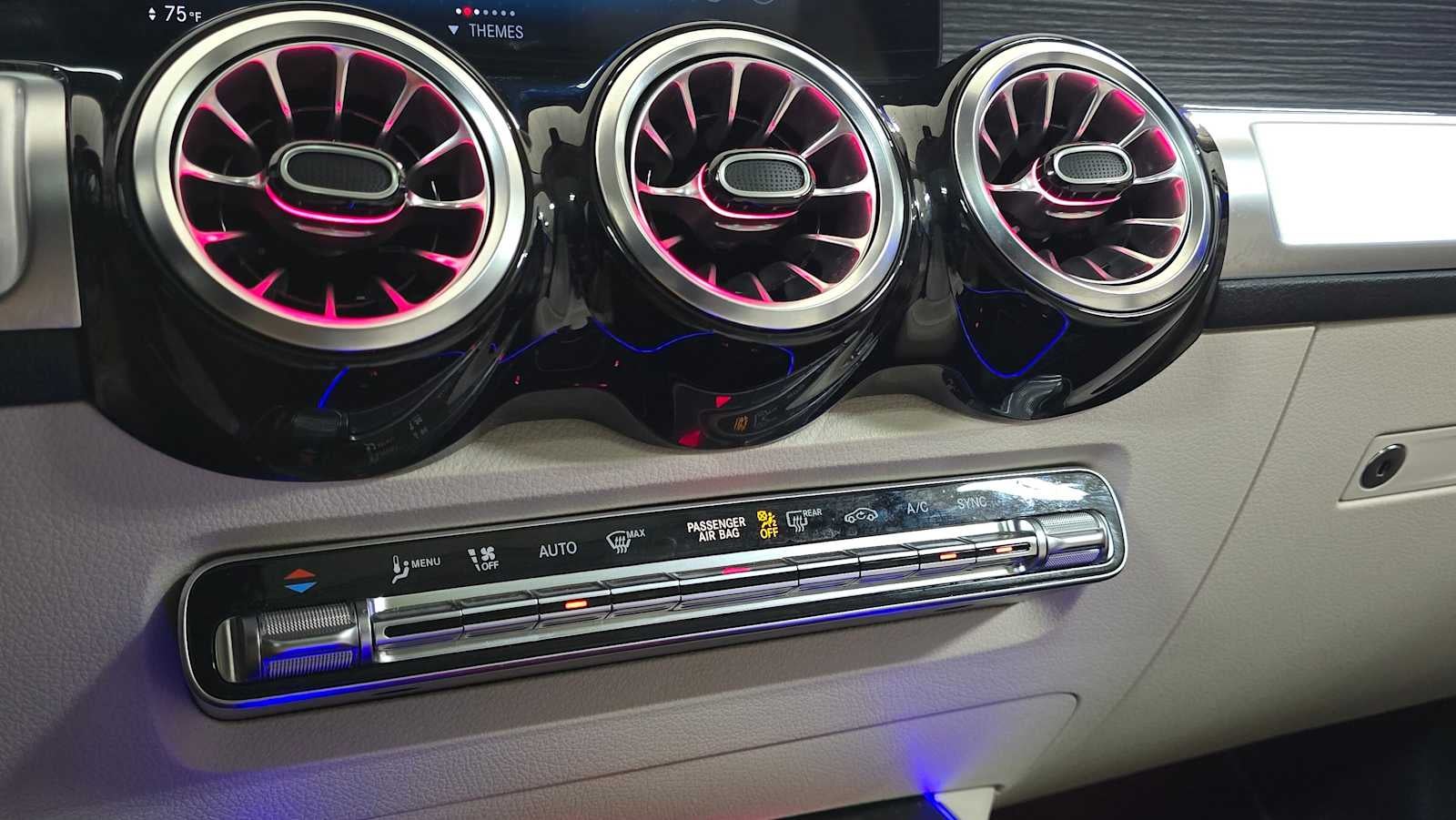 2023 Mercedes-Benz GLB 250 GLB 250