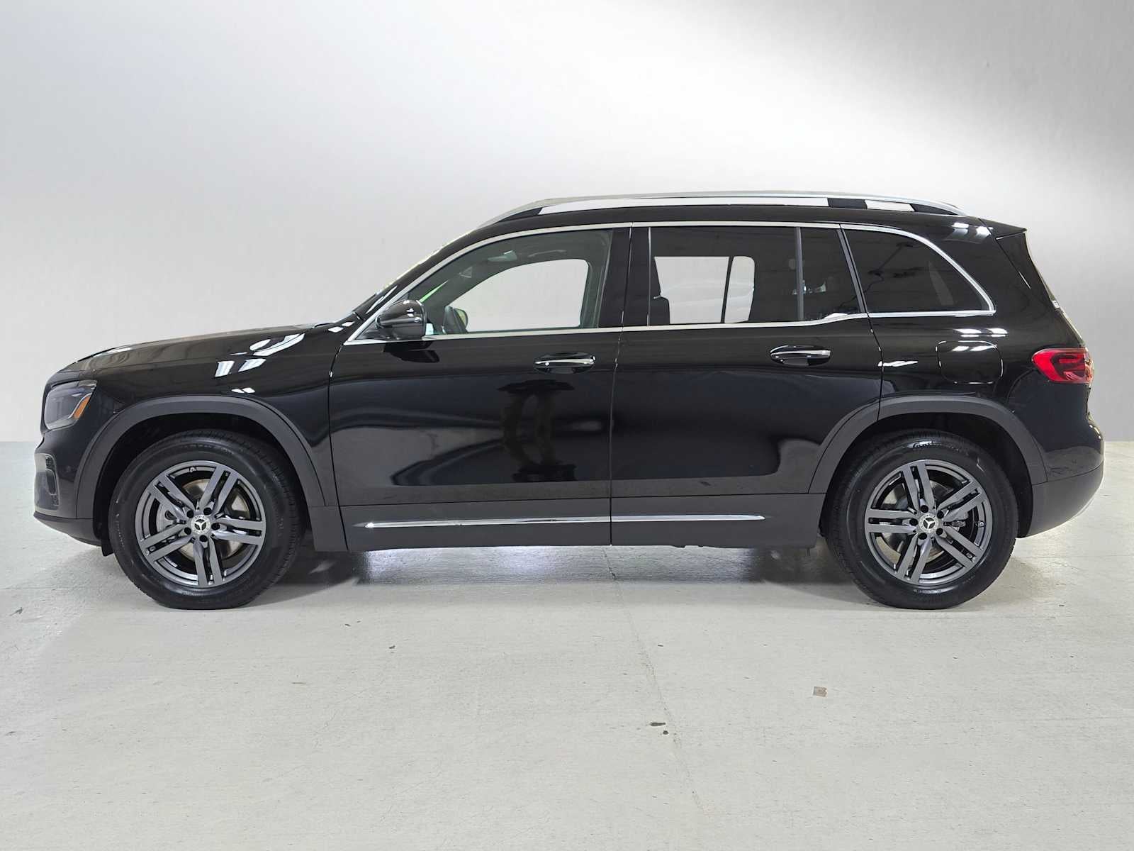 2025 Mercedes-Benz GLB GLB 250