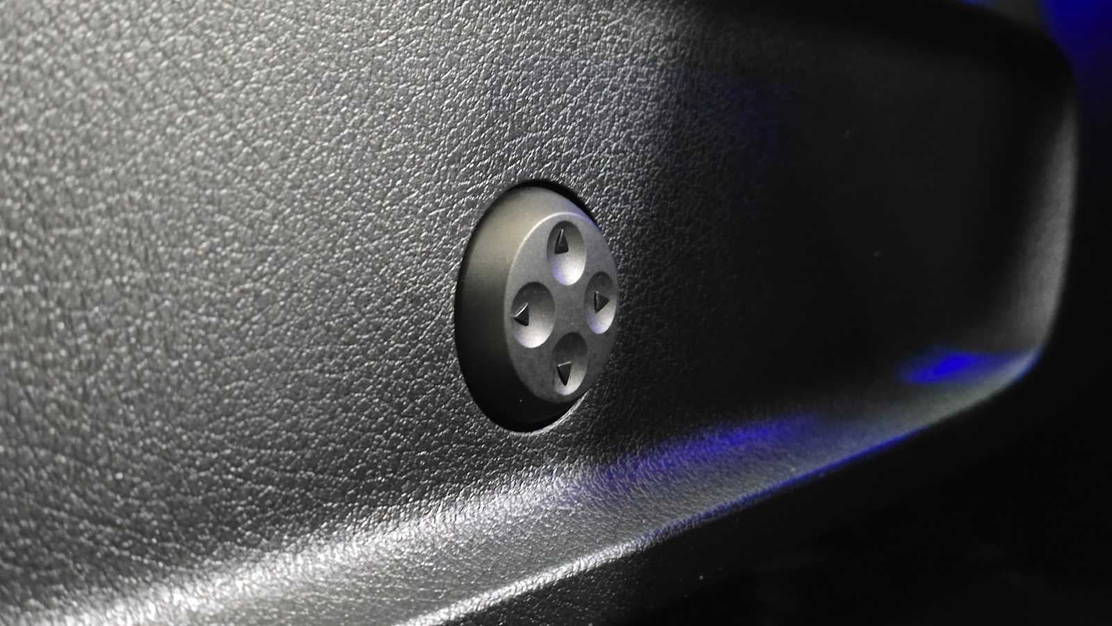 2025 Mercedes-Benz GLB GLB 250