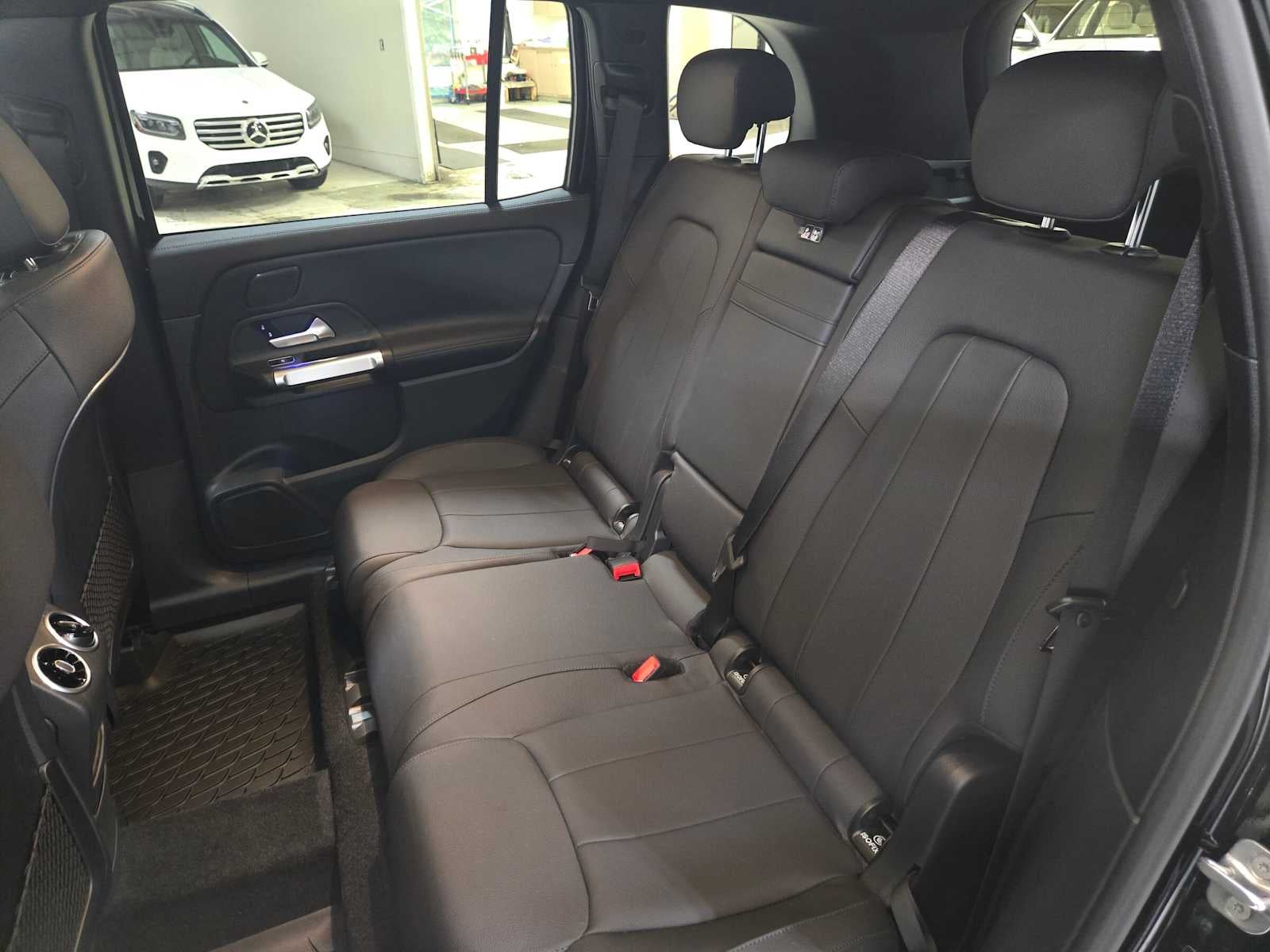 2026 Mercedes-Benz GLB 250 4MATIC® SUV