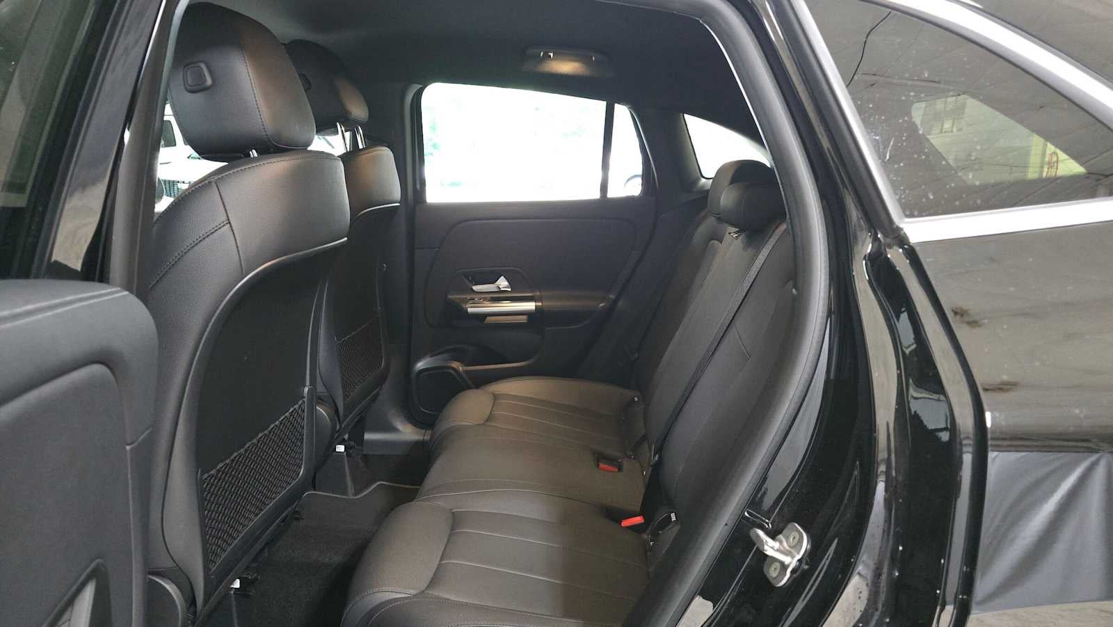 2025 Mercedes-Benz GLA 250 SUV