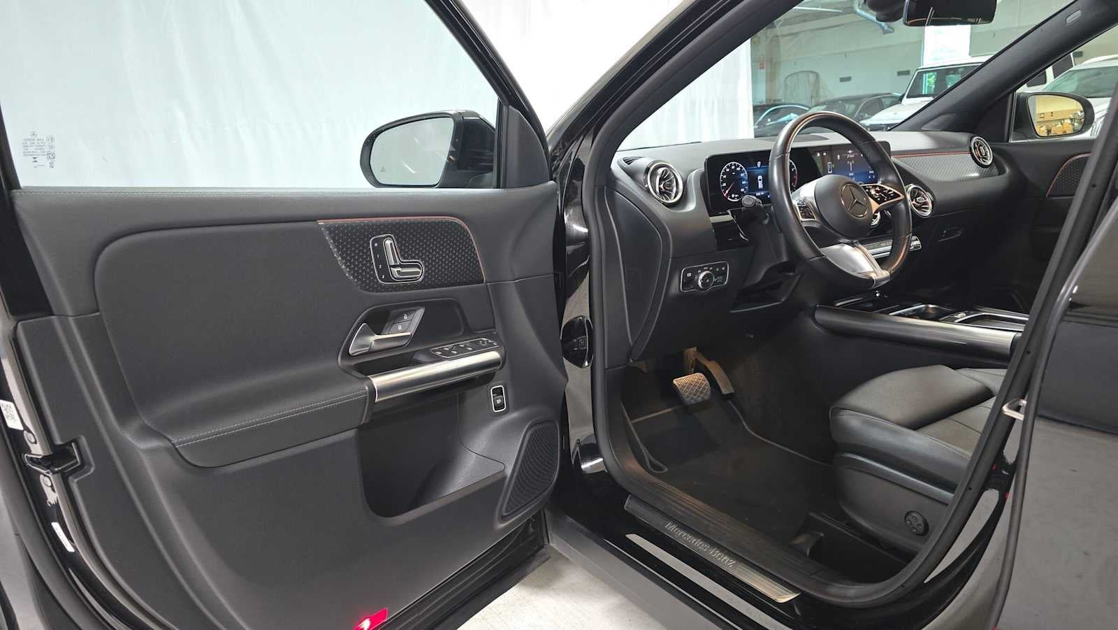 2025 Mercedes-Benz GLA 250 SUV