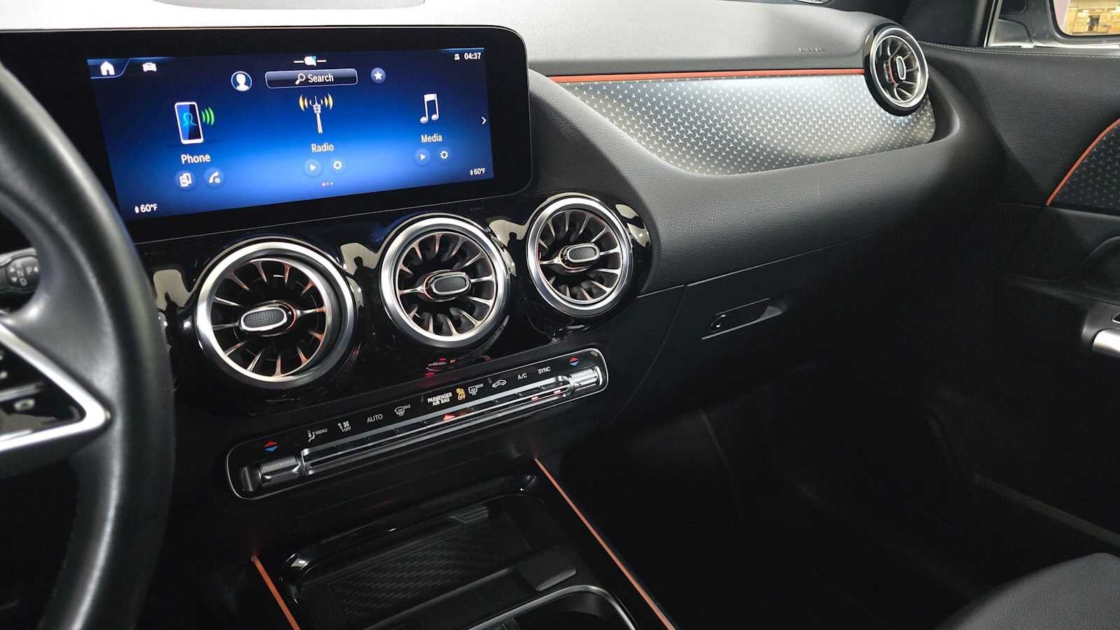 2025 Mercedes-Benz GLA 250 SUV
