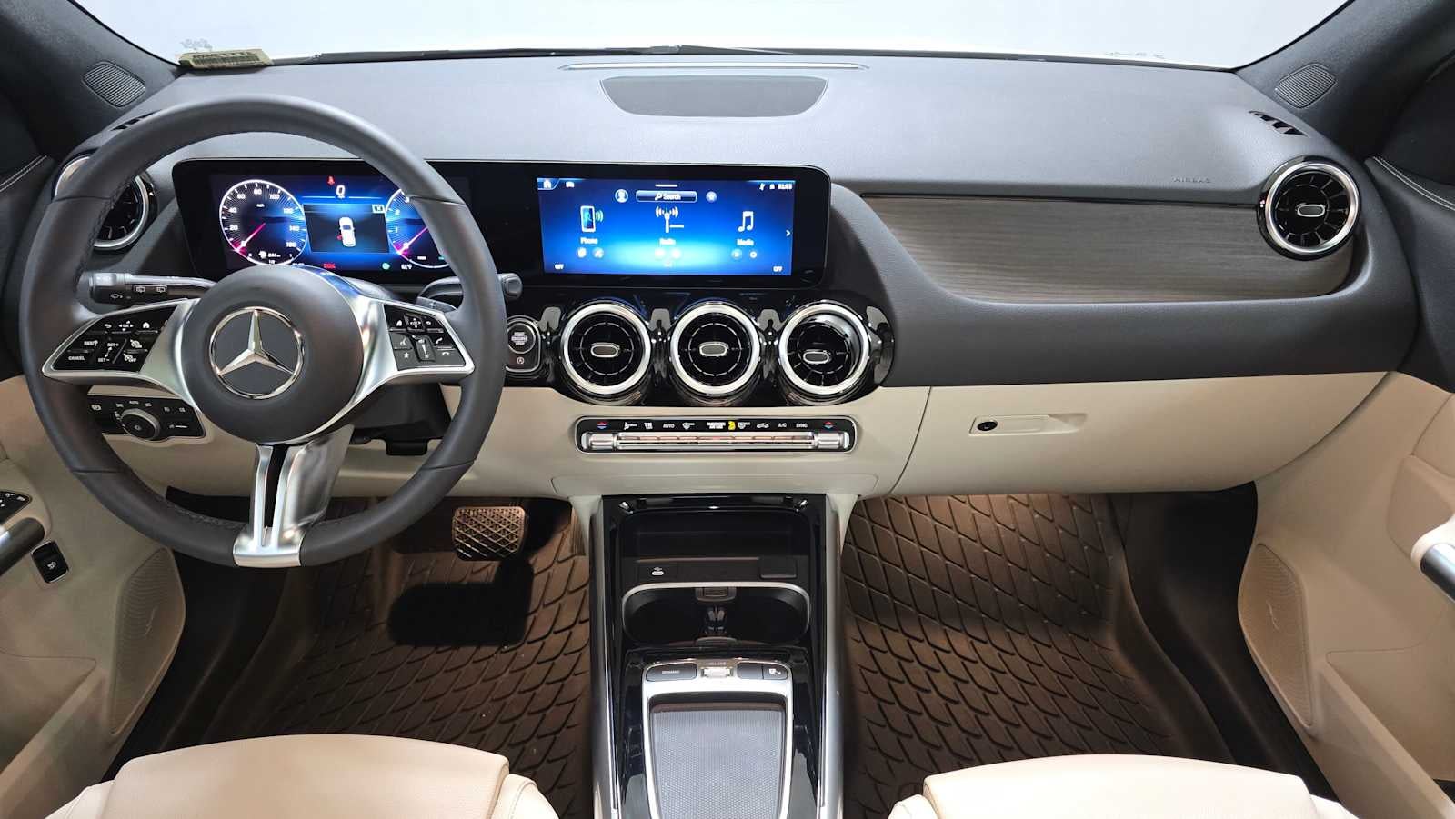 2026 Mercedes-Benz GLA 250 4MATIC® SUV