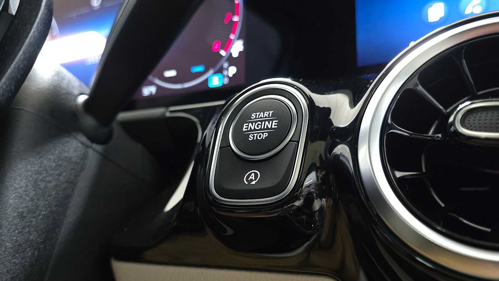 2026 Mercedes-Benz GLA 250 4MATIC® SUV