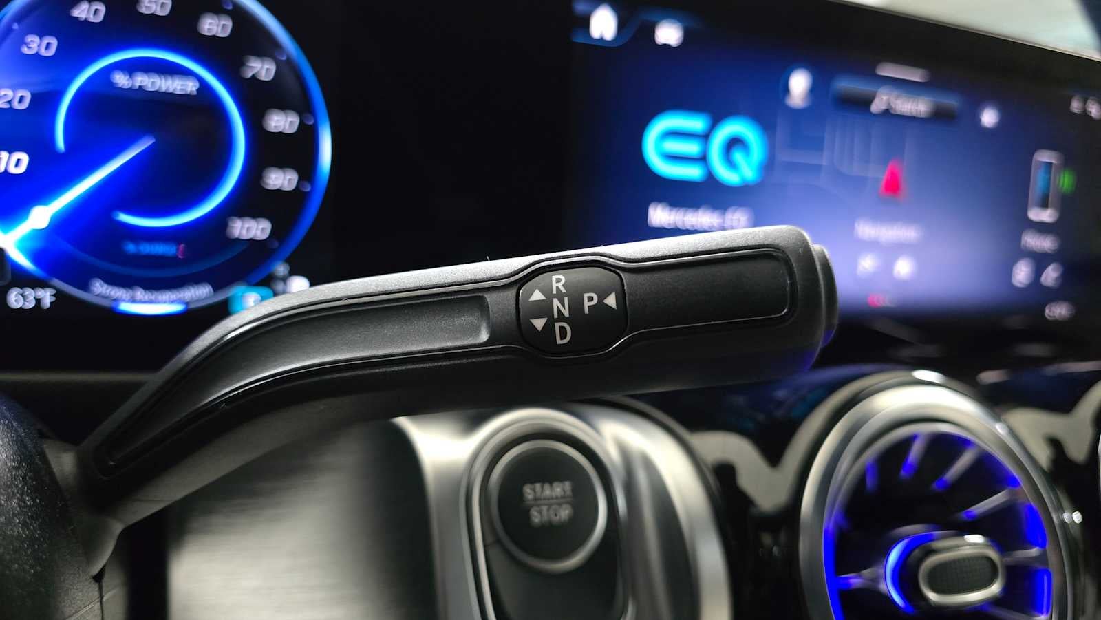 2025 Mercedes-Benz EQB 250+ SUV