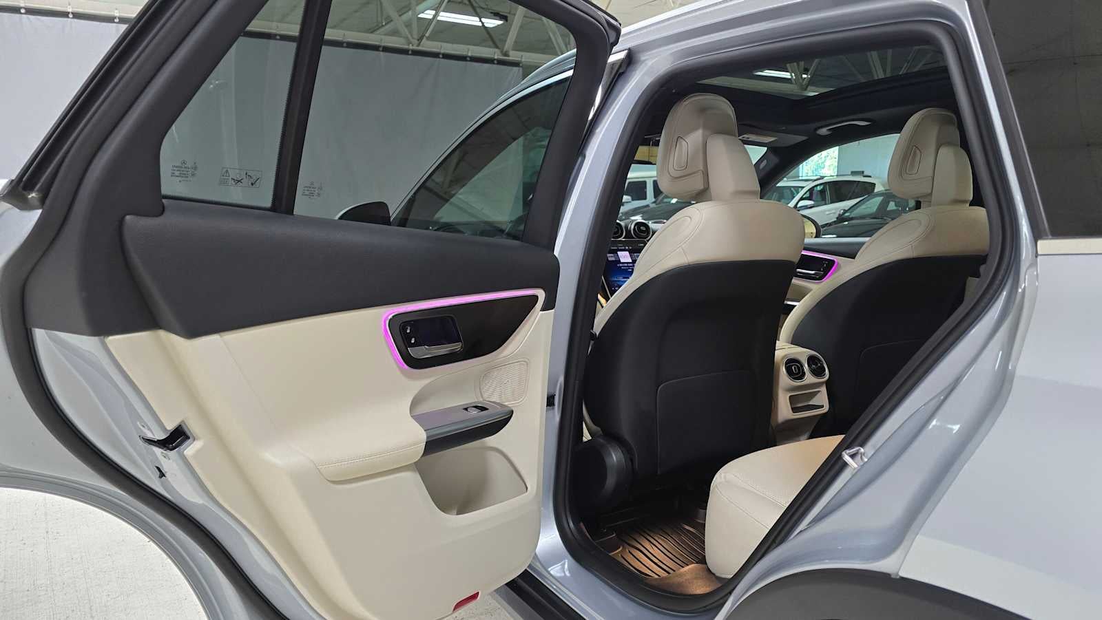 2025 Mercedes-Benz GLC GLC 300