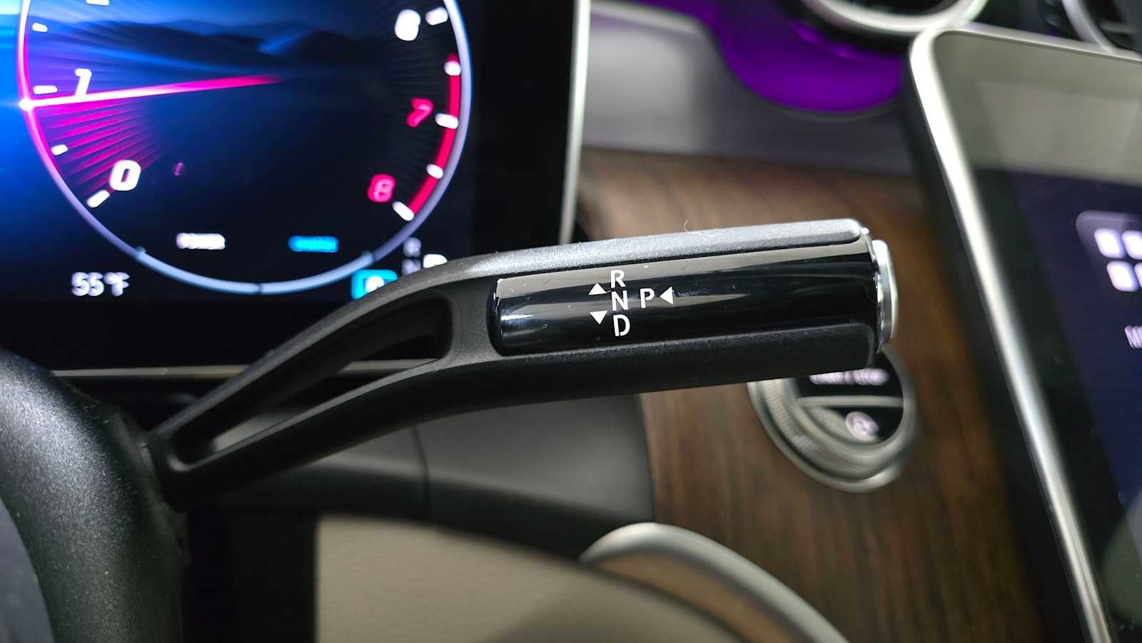 2025 Mercedes-Benz GLC GLC 300