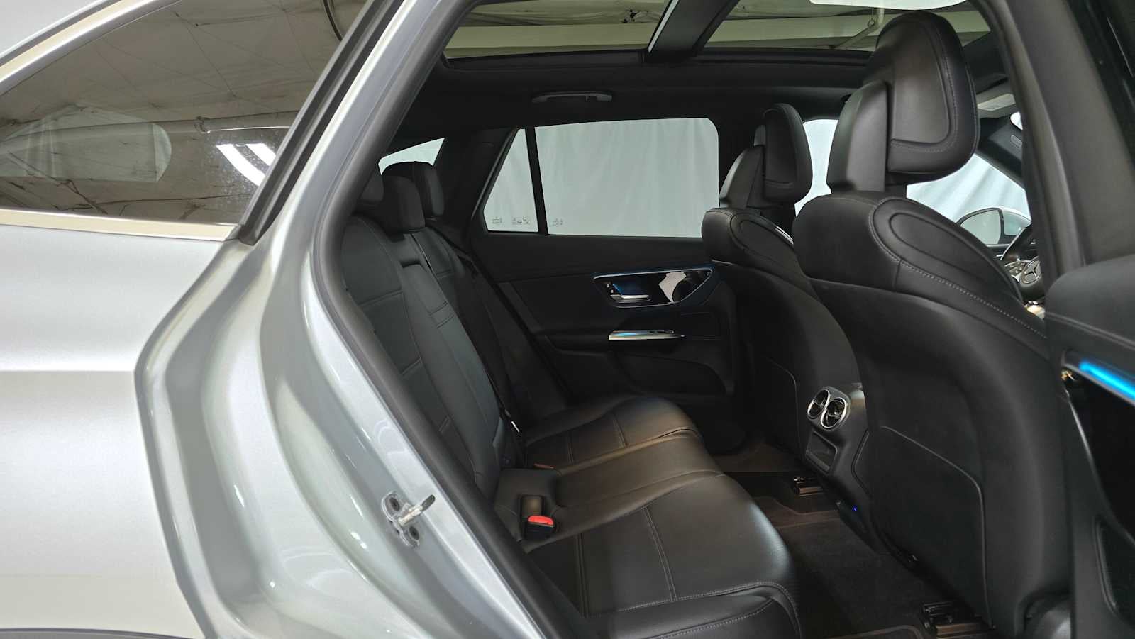 2023 Mercedes-Benz GLC 300 GLC 300