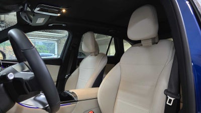 2025 Mercedes-Benz GLC GLC 300