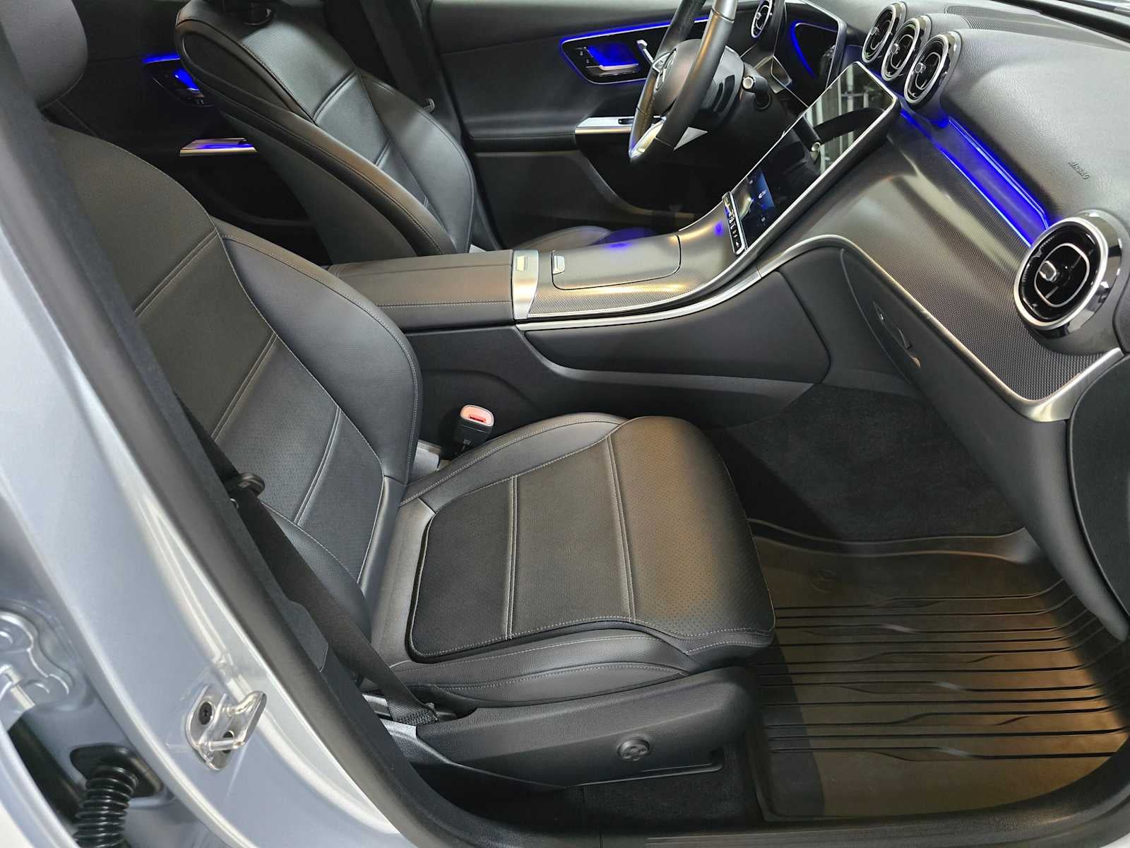 2025 Mercedes-Benz GLC GLC 300